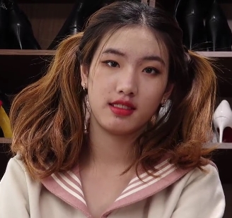 转载搬运：转载搬运双马尾超短裙棉袜裸足1V1.2G百度云资源百度盘