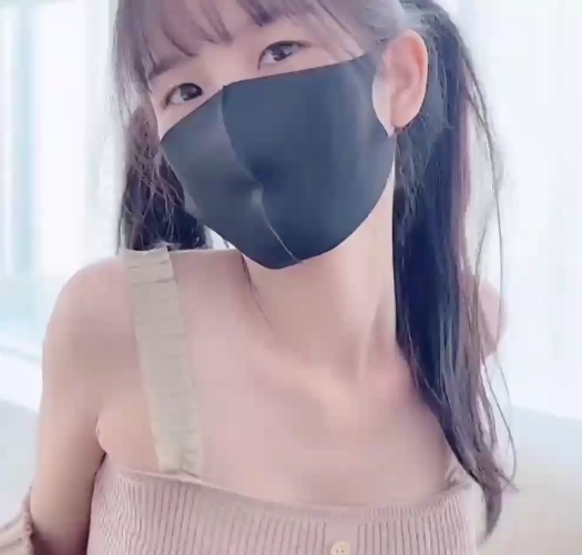 甜美双马尾女友情人款粉色JK装