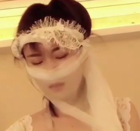 丰满双小狗兔兔私拍黑丝银兔激战28V802M百度盘