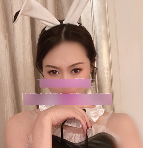 推特老牌网红Temuer郡主，126v194p，737m，百度盘