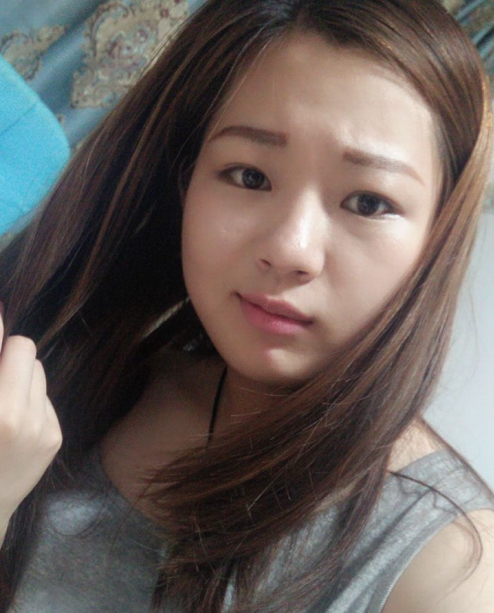 天津小狗泄密事件:张佳慧涉嫌泄露14V反差婊28四人游视频,被曝存在百度盘中