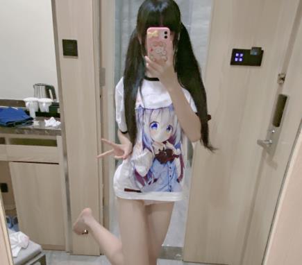 微博上的社保姬吃掉了瑶瑶的13v2.4g商品