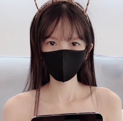 粉色性感野猫COSPLAY服装，舔食棒子，1V600m，百度盘