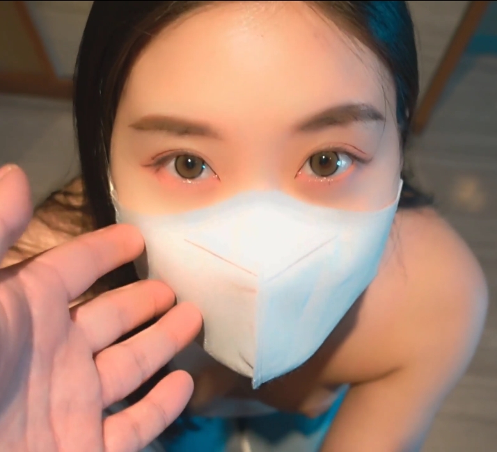 转载搬运的牛仔裤，破洞，外加楼道，内嘴艺，1V，834M，百度盘