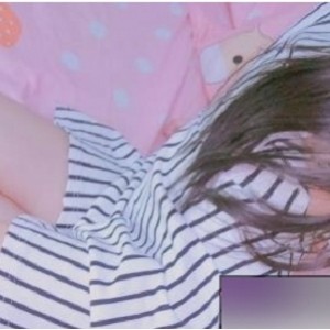 幼音少女网格衫