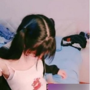 推特上的双马尾妹子的涂鸦作品