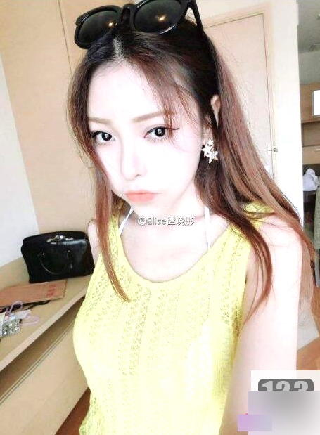 超级模特谭晓彤的17部写真