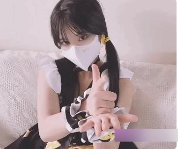 摄影师圈套：扣扣传媒的萌妹误入，白nenxue中途退出