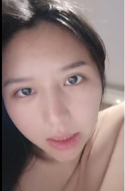 素颜女友上位露脸无保护措施打粑粑视频