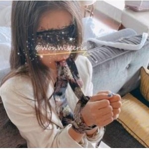 S级身材反差女神Wisteriawon三人游表里不一心跳