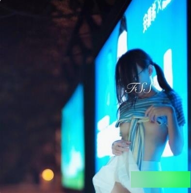 FSS冯珊珊：本土美女女神的稀缺散播合集