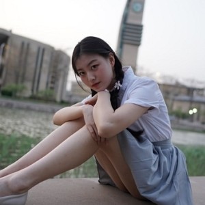 网红崔杰拍摄的中国民航大学精彩视频资源,14V/1G,14V+1000M,低分辨率,纯手工打包上传