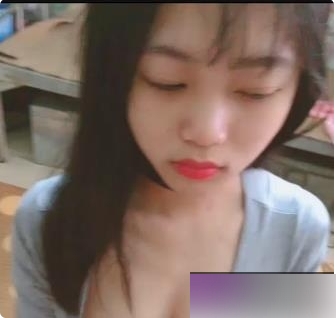 最新展示：调世小女友百度顽皮