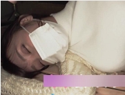 超绝身材的岛国熊型男主与矮个子友人之间的剧情杀1V1,充满热情洋溢的故事