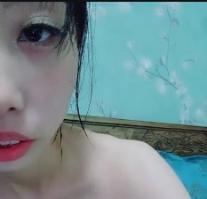 胖哥艳福不浅：00后双胞胎姐妹花2V+1.5G视频，百度盘分享