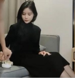 报警吓哭超精选小姐姐步宾探花系列2V-500M