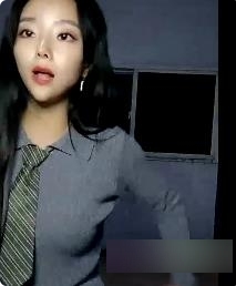 勾引小哥哥的室外苏妲己