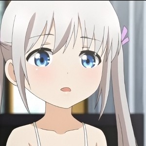 妹子和大叔一同享受欢乐滑雪和过山车，还有海滩游玩和登山活动