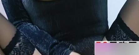 御姐网红闫研的1G超大容量性感自拍，带来视觉盛宴