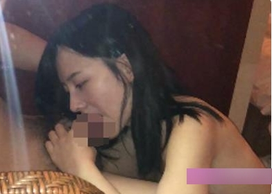 清纯女人的二次元小姐姐网袜游戏