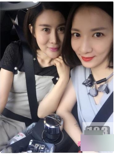 精选美女妻子双镜视角作品