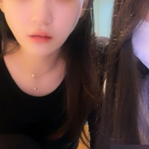 网红女主播小石头热舞，舞蹈技巧让你热血沸腾