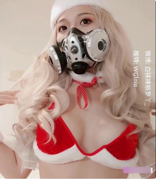 性感玩法的大罩杯美女格罗丫在微博网红中展示了她的豪R白袜袜，提供了一段14V3.2G视频