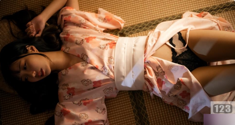 烹饪社的超高颜值御用姬喵喵梓的紧急企划