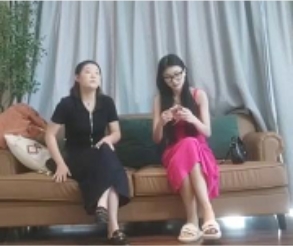 白领兼职：适合白领人群的兼职工作机会两闺蜜：适合两个好闺蜜一起参与的活动或商品双F：指商品或品牌拥有双F字母的特征或标志姿势：指与商品或活动相关的正确姿势或技巧C：指与商品或活动相关的C字母特征或标志