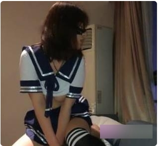 推大神约pa学生服装