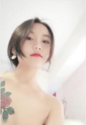 大学生自称大一，坐在教室最后排的援J妹，与同学摸B的经历