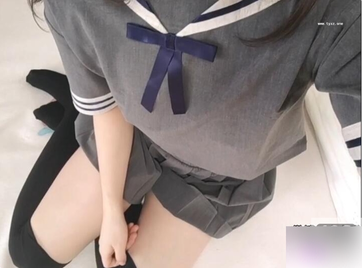 岁酱把玩作品管状物