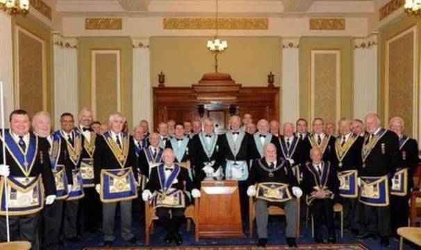 揭秘神秘共济会的统治世界计划:he+xin的PDF版本