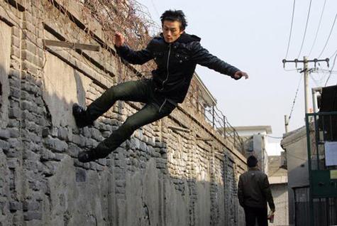 中国第一人失传的飞檐走壁再现江湖