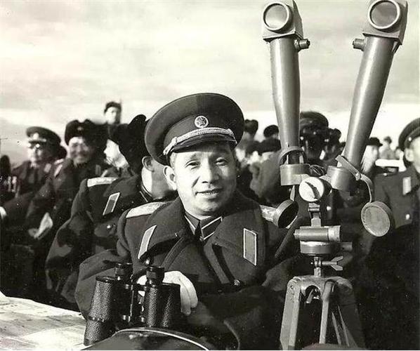 无冕元帅粟裕4本PDF