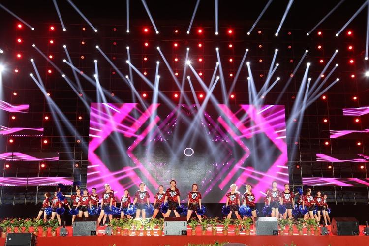 飞卢小说:一大波精彩小说,绝不骗你