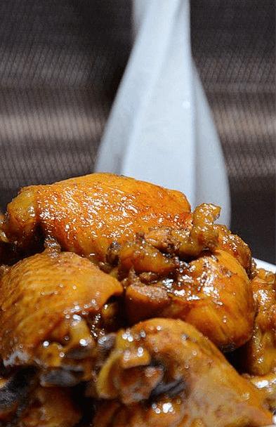 百变肉菜-家常菜系列-口味香浓-百吃不厌-浓郁菜谱-美食专家百变家常肉菜,口味浓郁,百吃不厌的美食专家菜谱