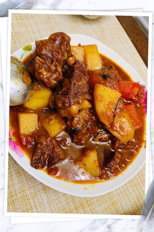 陈绪荣大师教做菜：农家小炒肉、香辣肉丝、大豆炖排骨、花生炖猪蹄、红酒炖牛腩、香煎牛排、红焖羊肉、贵妃鸡、怪味鸡丝、麻香酥鸭