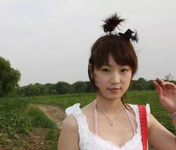 摄影艺术中的人体模特：欣赏艺术眼光的精彩表现