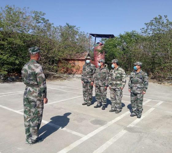 民兵军事训练手册