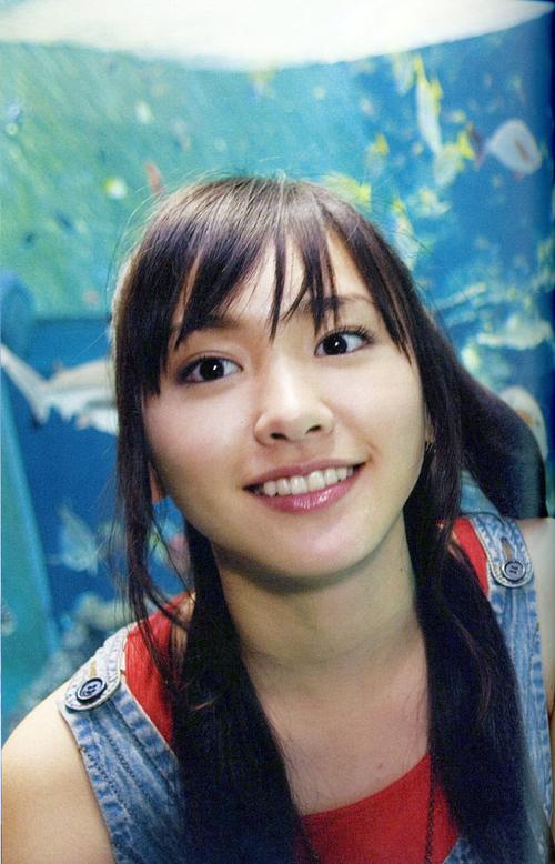 新恒结衣商品时尚女装新恒结衣款式