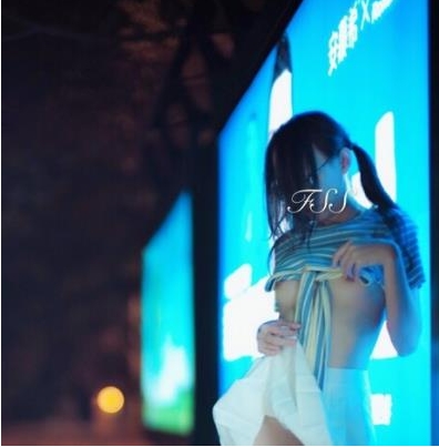 《火爆人气!精选本土美女展示女神FSS冯珊珊稀缺散播合集,高颜值有尺度,限量173v-21.5G》