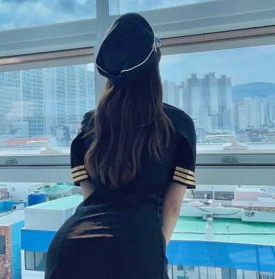 独家福利颜值天花板的精选私拍,10V质量,898M大容量,限时放送!