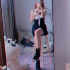 限时抢购免费精选妹子+萌宠超值套装，总计105P+67v+913MB！