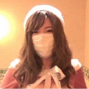 绝美大杯美女早希艾薇拍摄26V7.85G高清大片，限时免费下载！