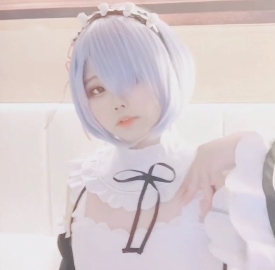 《超小鸡笼COS团建互动！推特伪娘小舞酱翻白眼4部合集》