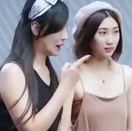 “她趣蜜桃影像合集，互动公寓PMS001，享受百度云的乐趣！”