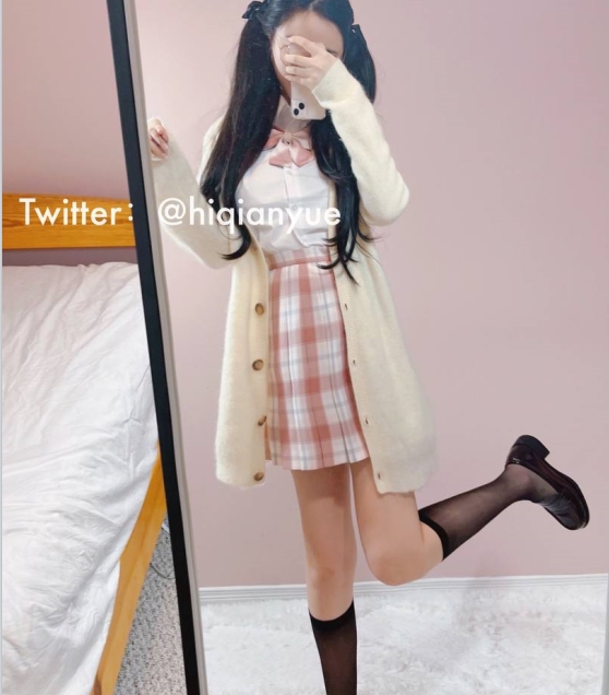 免费下载！推特福利姬千月小合集，百度盘转载搬运！