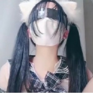 妹子自玩双马尾，黑丝JK秒传喷泉，度盘百度放飞自我！