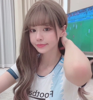 性感宝贝足球写真，限时下载百度盘！